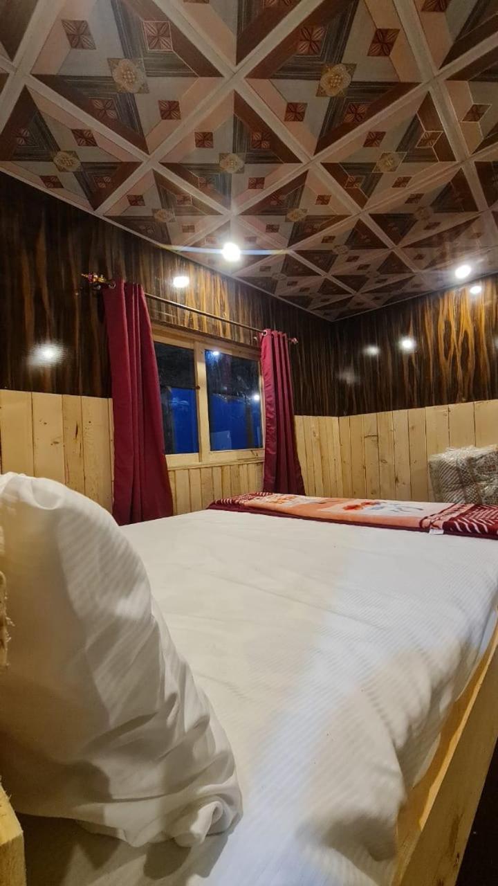 Pine Ridge Cottages Nathia Gali Exterior foto